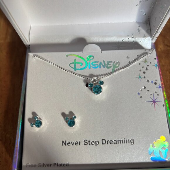 Disney Minnie Earrings & Necklace - Picture 2 of 3